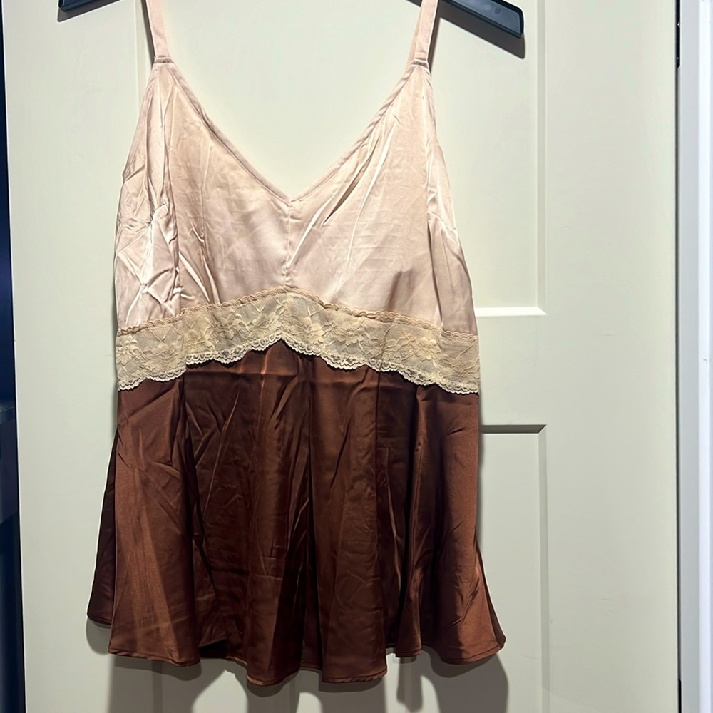 NWT Torrid Babydoll Satin Camisole with Lace, Plus size 1, brown and cream